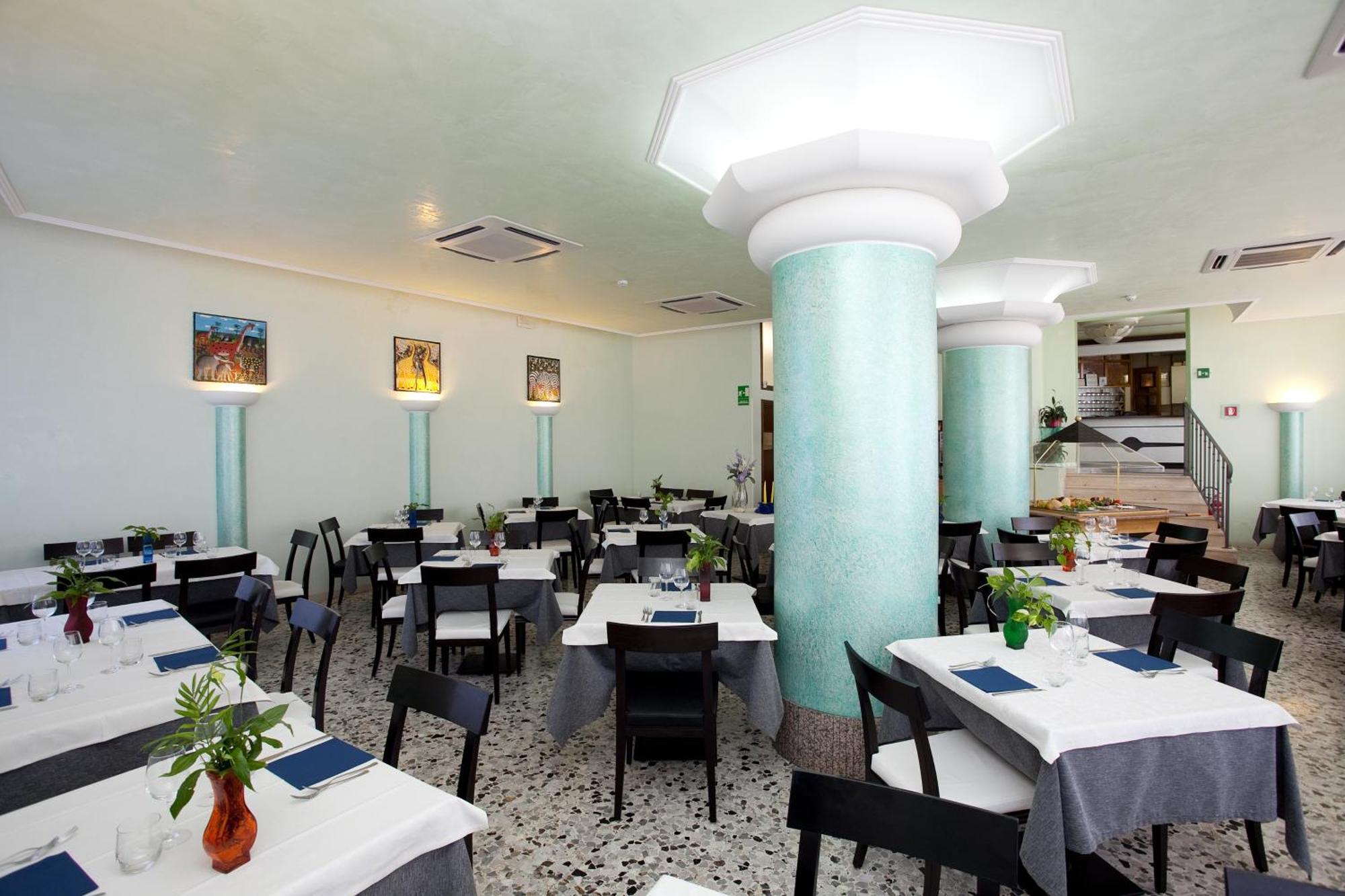 Hotel Tropical Lido di Jesolo Exterior photo