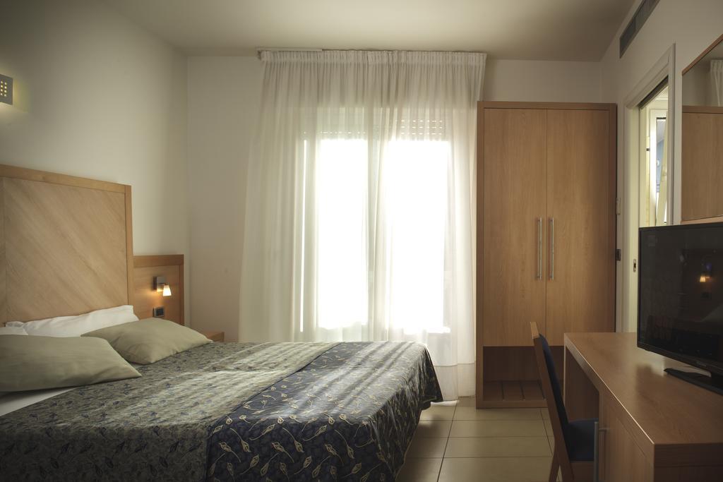 Hotel Tropical Lido di Jesolo Room photo