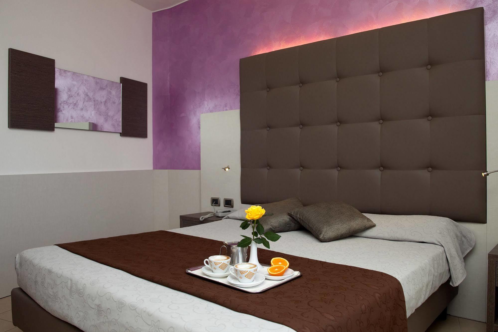Hotel Tropical Lido di Jesolo Exterior photo