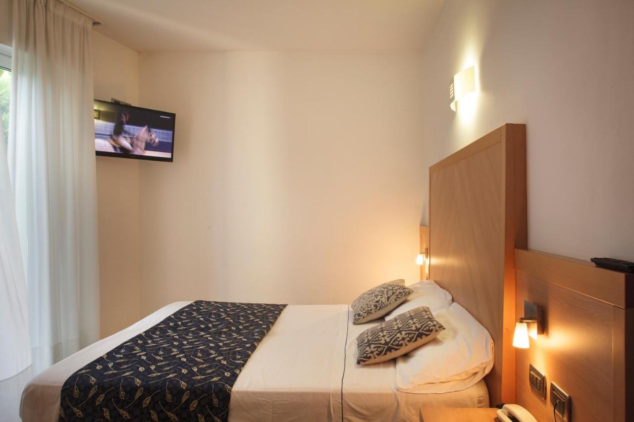 Hotel Tropical Lido di Jesolo Exterior photo